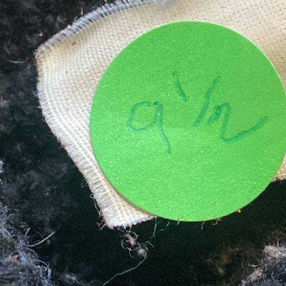 Ugg boots SZ 9 - Picture 7 of 7